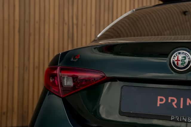 Alfa Romeo Giulia (2020) thumbnail 23