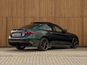 Alfa Romeo Giulia (2020) thumbnail 4