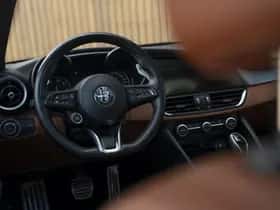 Alfa Romeo Giulia (2020) thumbnail 10