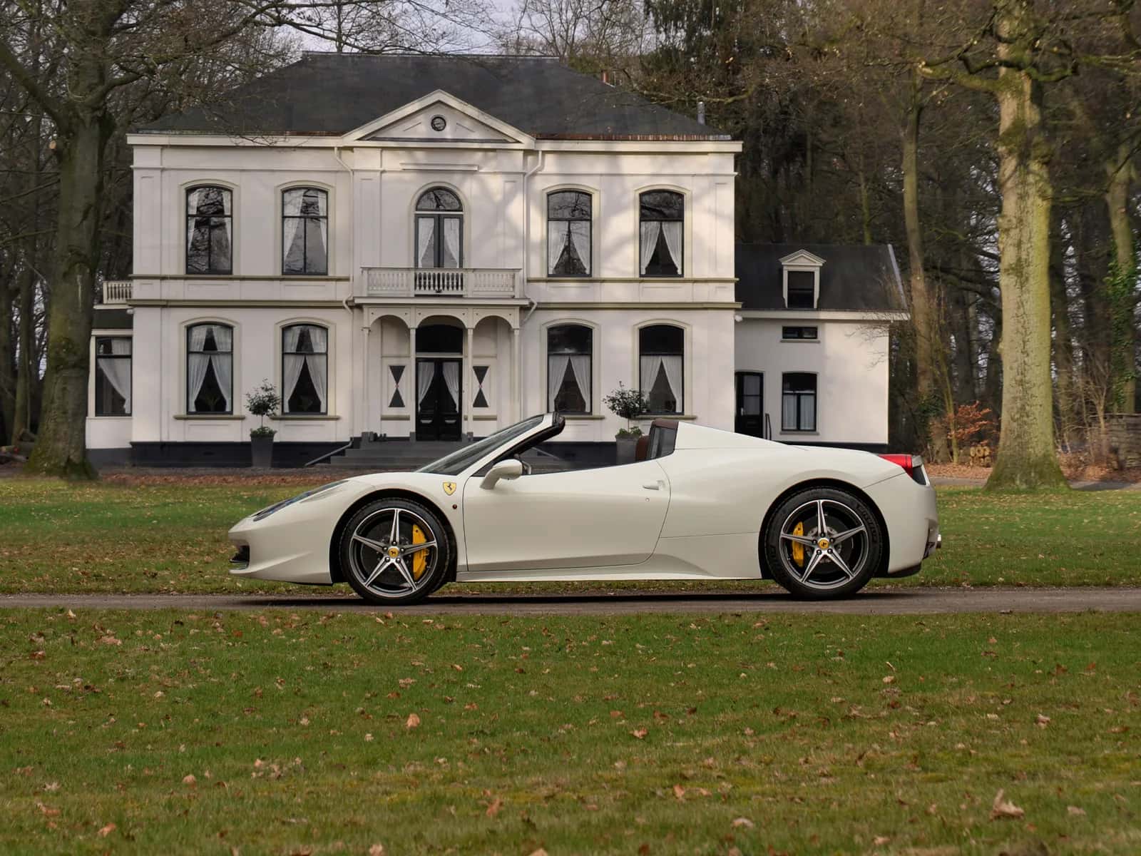 Ferrari 458 (2013) — foto 1