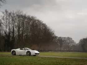 Ferrari 458 (2013) thumbnail 18