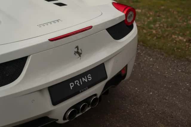 Ferrari 458 (2013) thumbnail 32