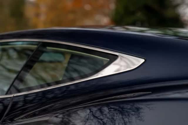 Aston Martin Vanquish (2014) thumbnail 29