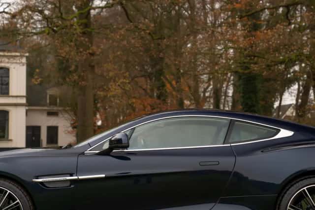 Aston Martin Vanquish (2014) thumbnail 33