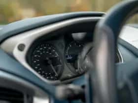 Aston Martin Vanquish (2014) thumbnail 36