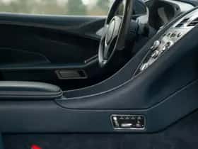Aston Martin Vanquish (2014) thumbnail 39