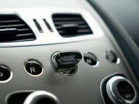 Aston Martin Vanquish (2014) thumbnail 44