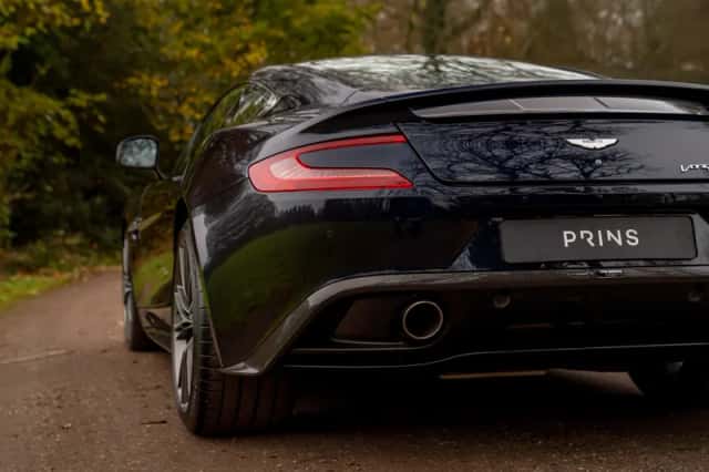 Aston Martin Vanquish (2014) thumbnail 56