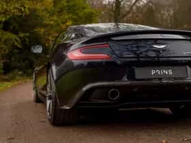 Aston Martin Vanquish (2014) thumbnail 56