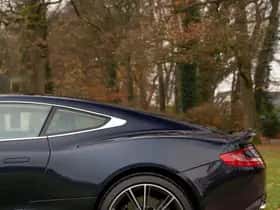 Aston Martin Vanquish (2014) thumbnail 57
