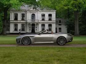 Aston Martin DB12 Volante (2024)