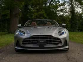 Aston Martin DB12 Volante (2024) thumbnail 2