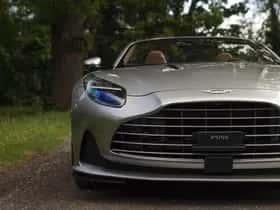 Aston Martin DB12 Volante (2024) thumbnail 25
