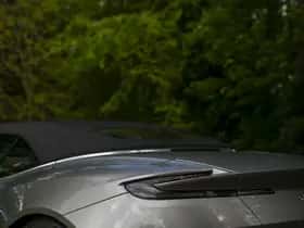 Aston Martin DB12 Volante (2024) thumbnail 33