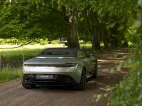 Aston Martin DB12 Volante (2024) thumbnail 6