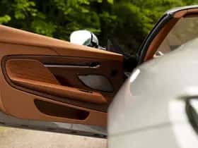 Aston Martin DB12 Volante (2024) thumbnail 53