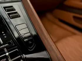 Aston Martin DB12 Volante (2024) thumbnail 54