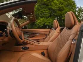 Aston Martin DB12 Volante (2024) thumbnail 8