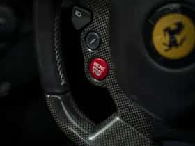 Ferrari 488 (2016) thumbnail 12