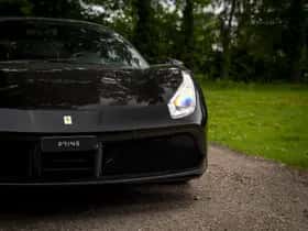 Ferrari 488 (2016) thumbnail 15