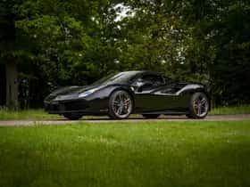 Ferrari 488 (2016) thumbnail 16