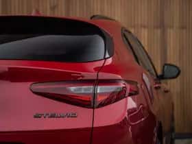 Alfa Romeo Stelvio (2020) thumbnail 21