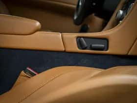 Aston Martin V8 Vantage (2009) thumbnail 41