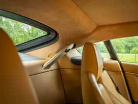 Aston Martin V8 Vantage (2009) thumbnail 42