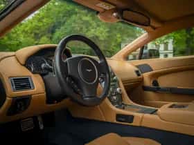 Aston Martin V8 Vantage (2009) thumbnail 7