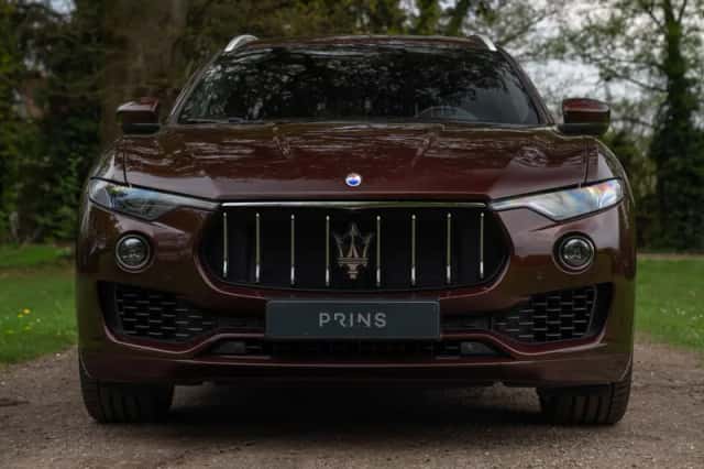 Maserati Levante (2016) thumbnail 2
