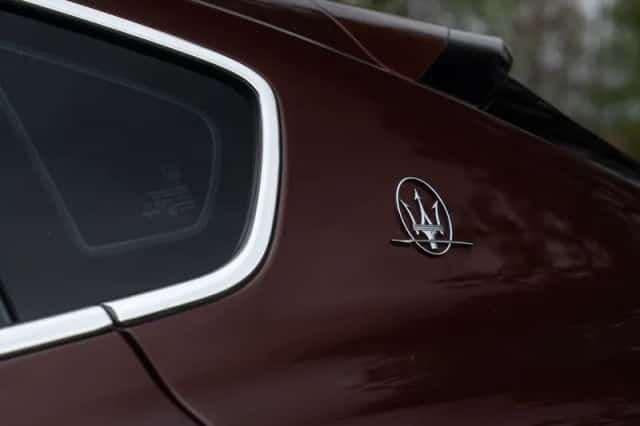Maserati Levante (2016) thumbnail 15
