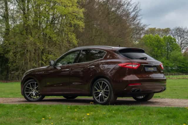 Maserati Levante (2016) thumbnail 6