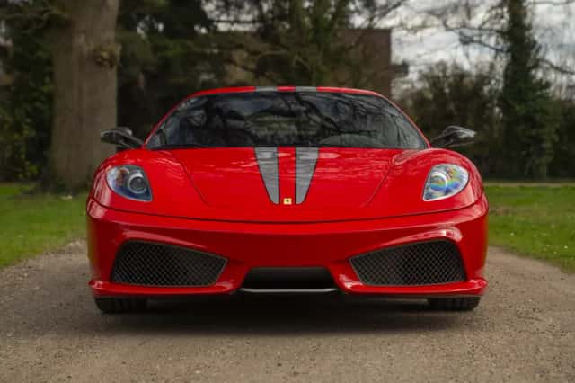 Ferrari 430 Scuderia (2009) thumbnail 2