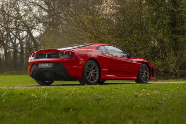 Ferrari 430 Scuderia (2009) thumbnail 6