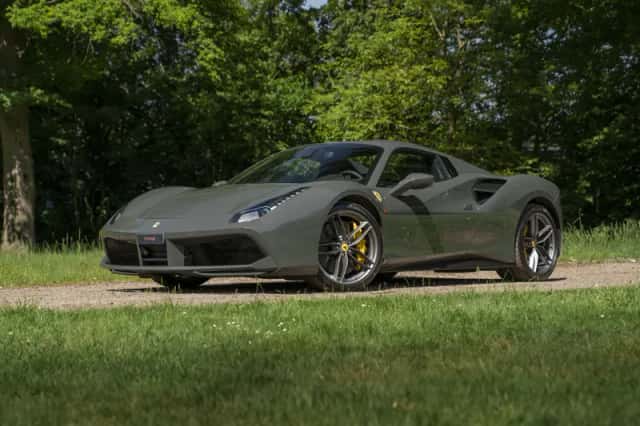 Ferrari 488 (2016) thumbnail 55