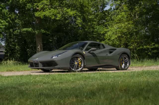 Ferrari 488 (2016) thumbnail 56