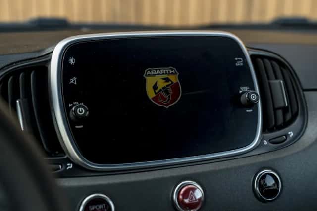 Abarth 595 (2019) thumbnail 12