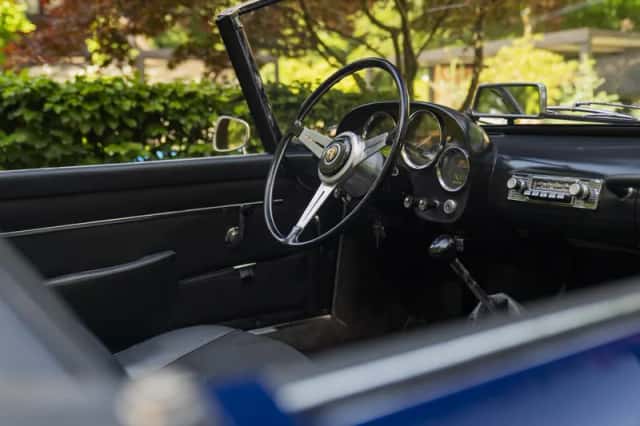 Alfa Romeo 2000 Spider (1959) thumbnail 50