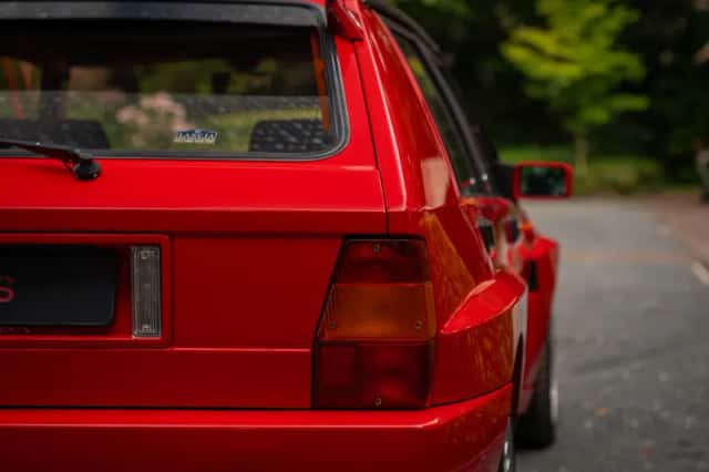 Lancia Delta (1992) thumbnail 30