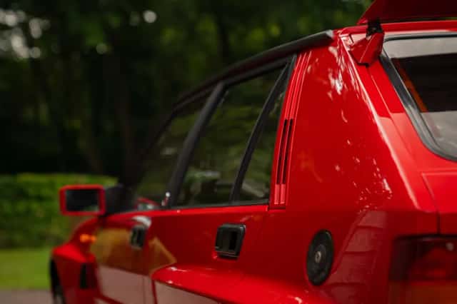 Lancia Delta (1992) thumbnail 41