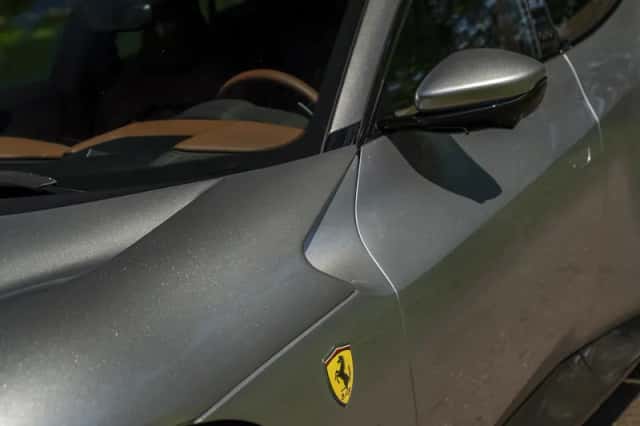 Ferrari Purosangue (2024) thumbnail 13