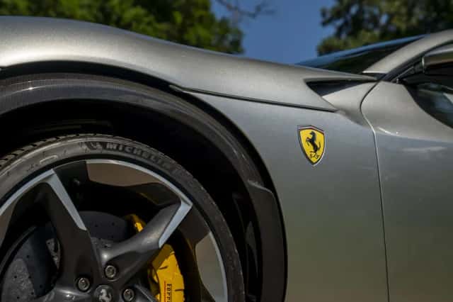 Ferrari Purosangue (2024) thumbnail 15