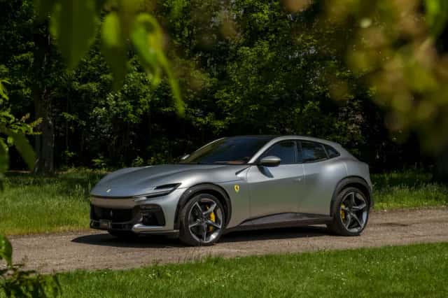 Ferrari Purosangue (2024) thumbnail 3