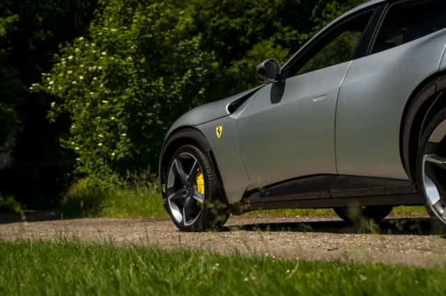Ferrari Purosangue (2024) thumbnail 28