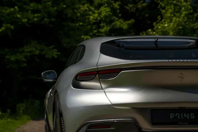Ferrari Purosangue (2024) thumbnail 35