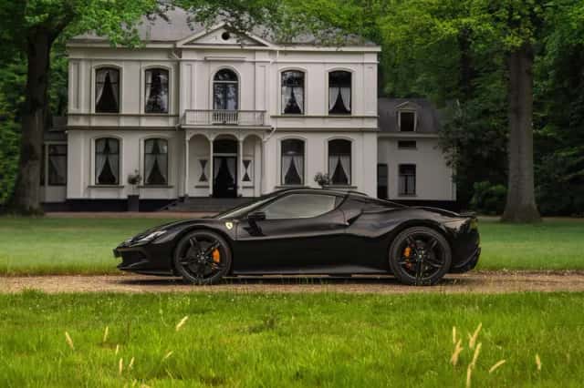 Ferrari 296 GTB (2024)