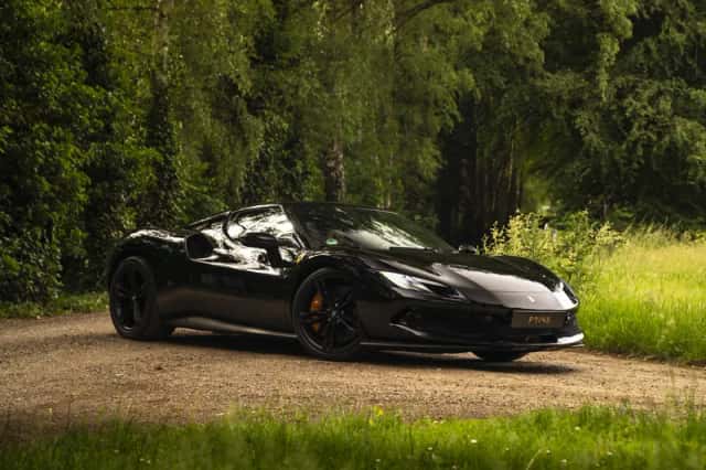 Ferrari 296 GTB (2024) thumbnail 22