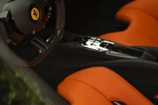 Ferrari 296 GTB (2024) thumbnail 44