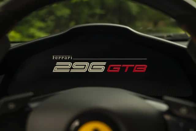 Ferrari 296 GTB (2024) thumbnail 51
