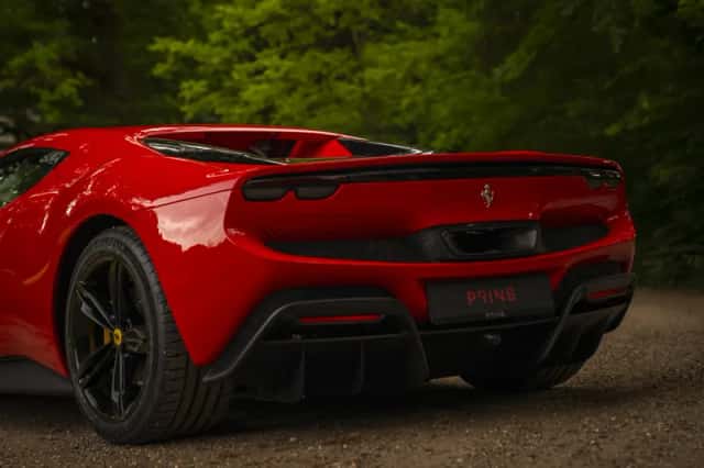 Ferrari 296 GTS (2026) thumbnail 36